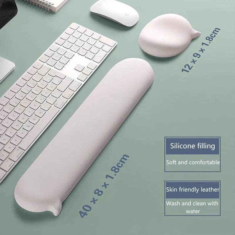 Ergonomic Silicone Wrist Pad (by HRUEDA) 2025 - Iron Phoenix GHG