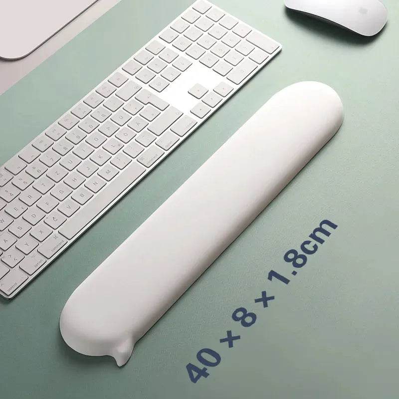 Ergonomic Silicone Wrist Pad (by HRUEDA) 2025 - Iron Phoenix GHG