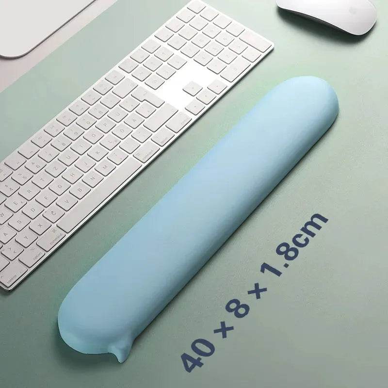Ergonomic Silicone Wrist Pad (by HRUEDA) 2025 - Iron Phoenix GHG