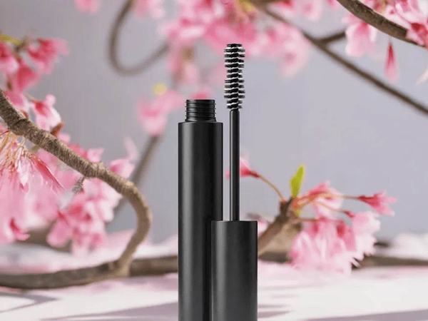 Volumizing Gamer Black Mascara Streamer-Ready - Iron Phoenix GHG
