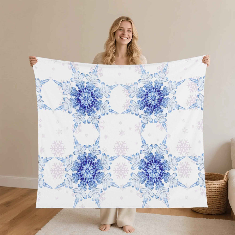 Flannel Blanket – Blue Snowflake Pattern, Cozy Breathable Warmth