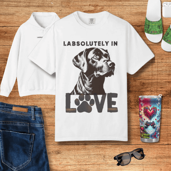 Labrador T-shirt - Labsolutely In Love Comfort Tee - Iron Phoenix GHG